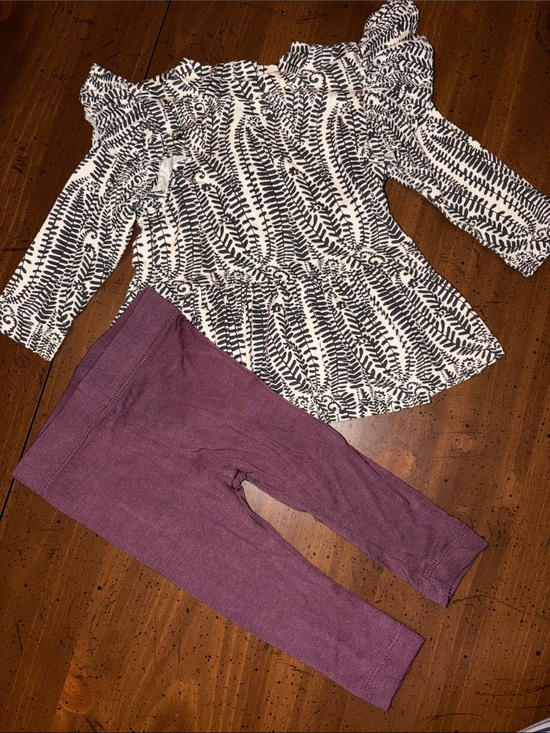 kate quinn Pants - Kate Quinn “The Woods” Sz 6-12M Purple Leggings with White/Black Printed Peplum